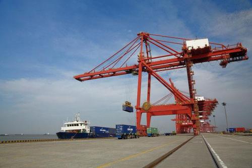 岸邊老舊集裝箱起重機(jī)應(yīng)力測(cè)試分析