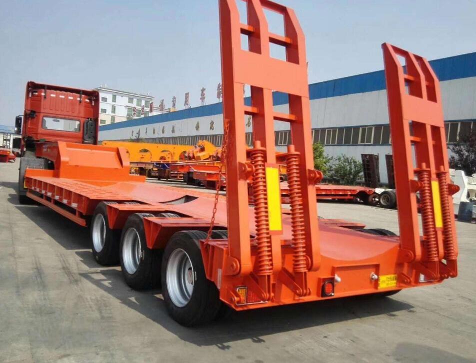 新型集裝箱平車車體強度應(yīng)力測試