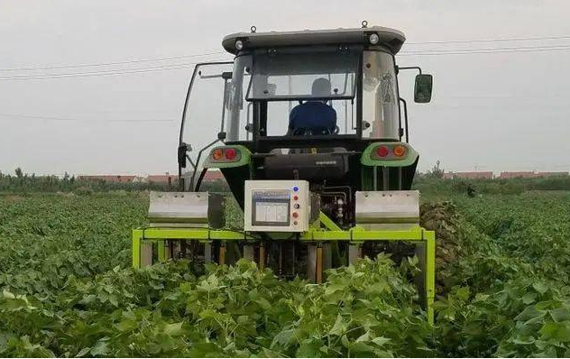 新型棉花打頂機動應(yīng)力測試實驗