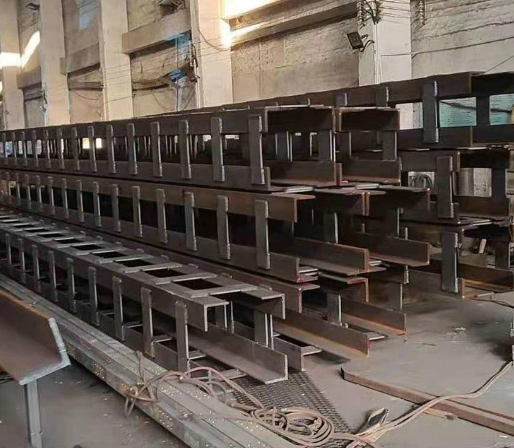 大尺寸焊接件振動時效工藝應(yīng)用