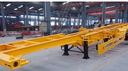 半掛車車架動(dòng)態(tài)應(yīng)力應(yīng)變測(cè)試試驗(yàn)